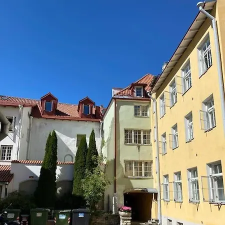 Cozy & Unique In Old Town * タリン
